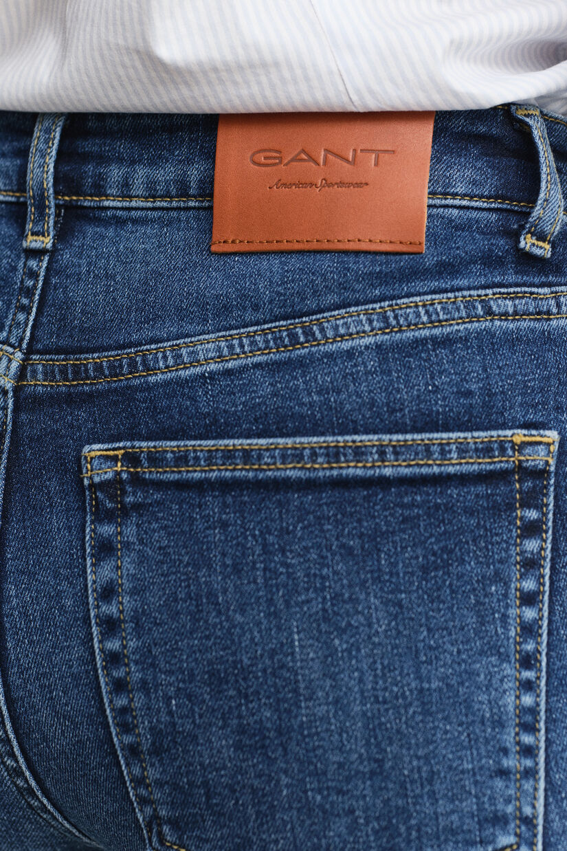 Jean stretch coupe slim &eacute;vas&eacute;