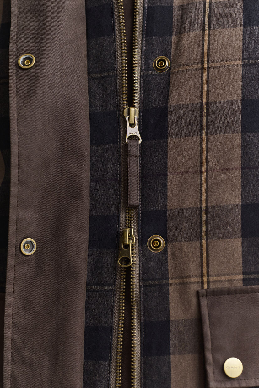 Veste cir&eacute;e &agrave; carreaux