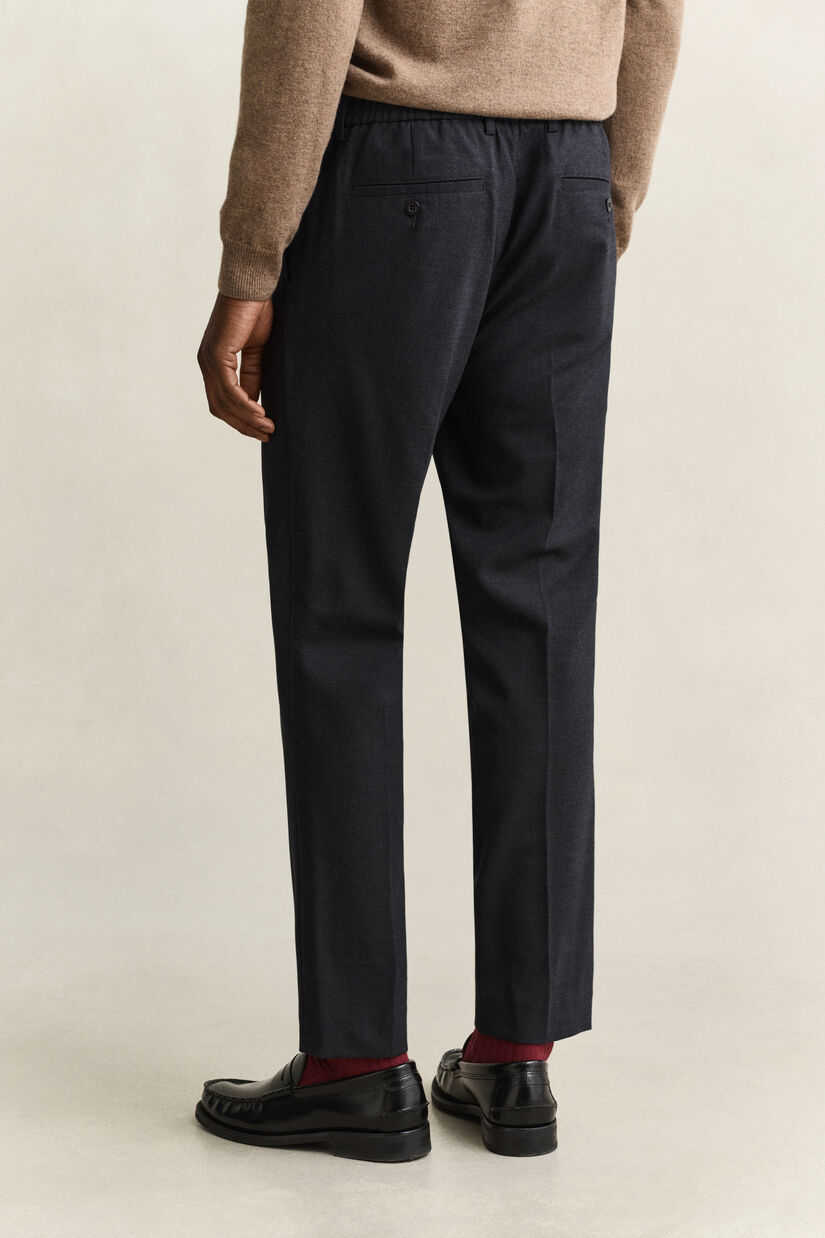Pantalon coupe fusel&eacute;e en laine