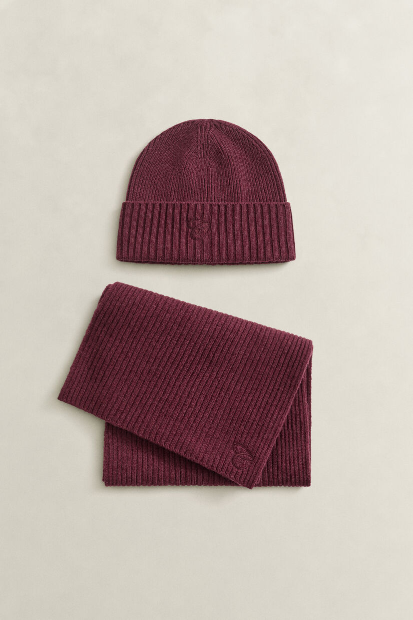 Coffret cadeau &eacute;charpe et bonnet brod&eacute;s