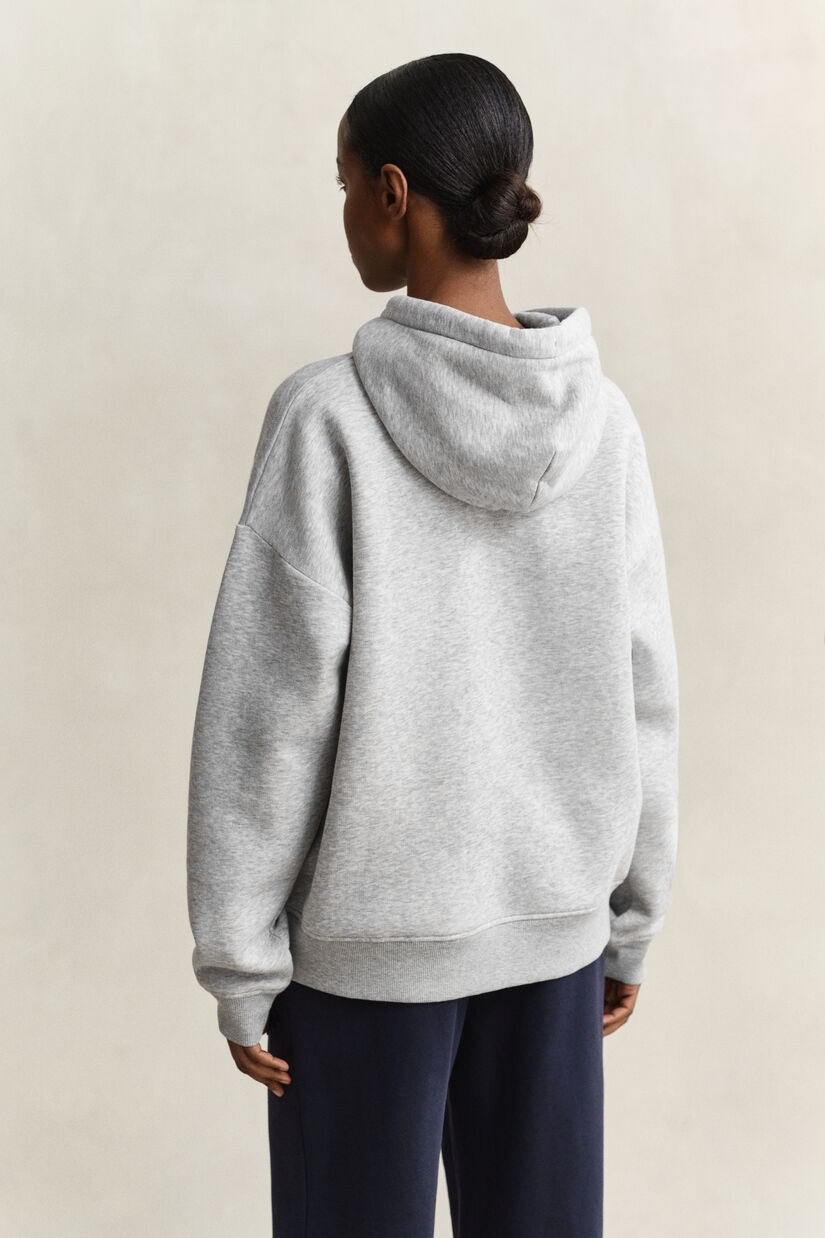 Sweat &agrave; capuche avec &eacute;cusson