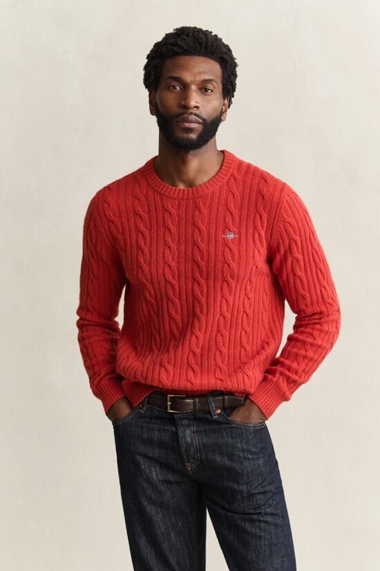 Pull col rond en maille torsad&eacute;e en laine d'agneau