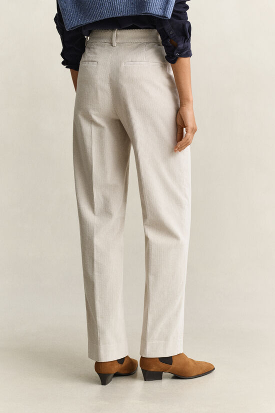 Pantalon habill&eacute; en velours c&ocirc;tel&eacute;
