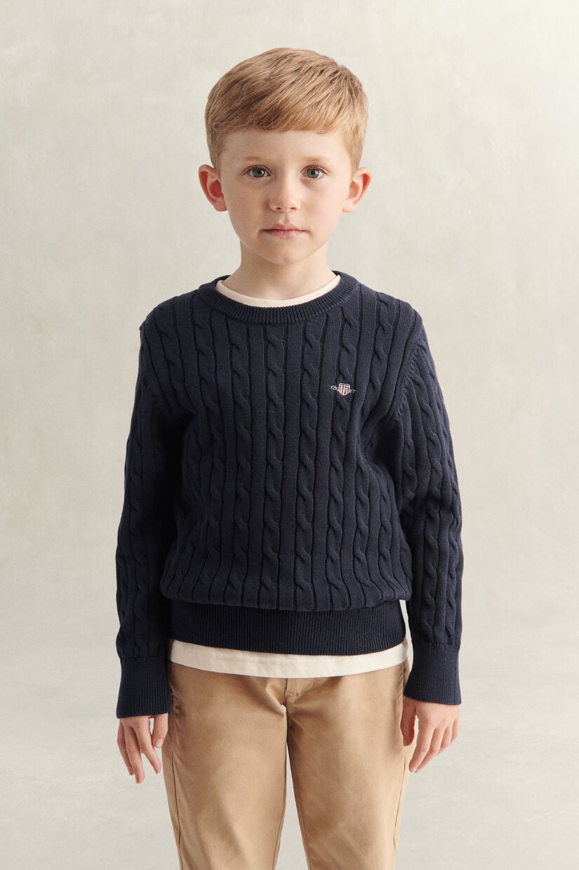 Pull en maille torsad&eacute;e avec &eacute;cusson Gar&ccedil;on