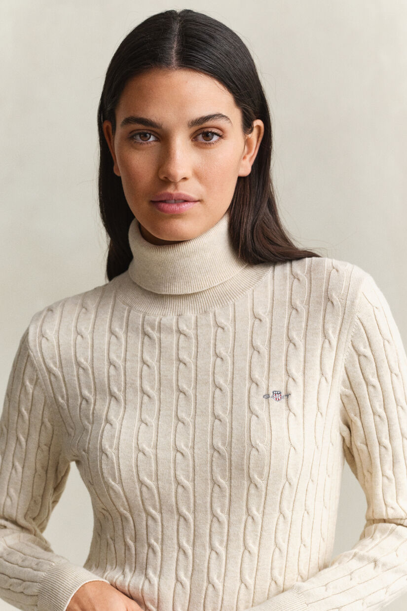 Pull col roul&eacute; en maille de coton stretch &agrave; torsades