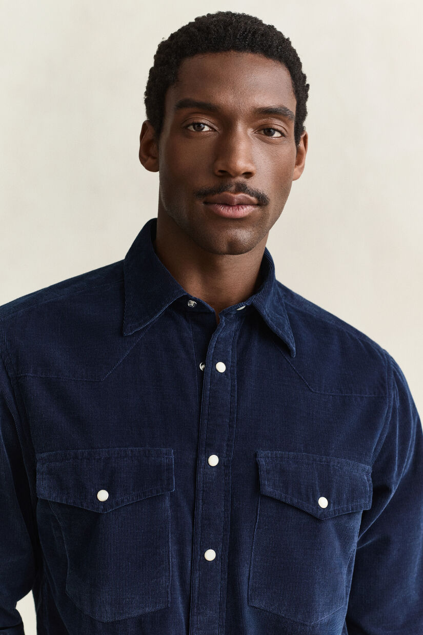 Chemise rod&eacute;o en velours c&ocirc;tel&eacute;