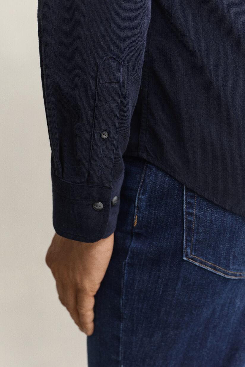 Chemise en velours c&ocirc;tel&eacute;