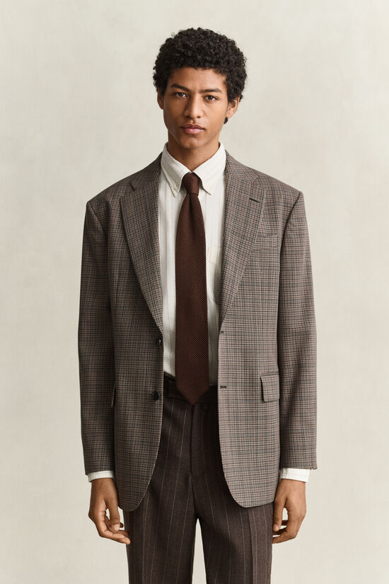 Veste de costume habill&eacute;e