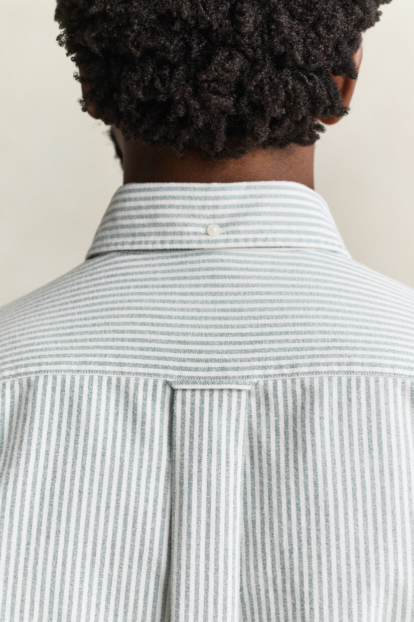 Chemise en coton Oxford bross&eacute; avec rayures