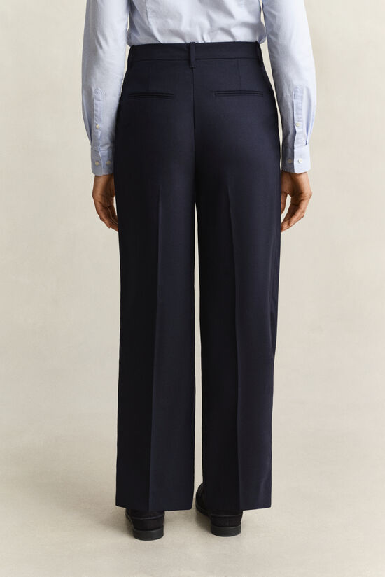 Pantalon habill&eacute; en laine