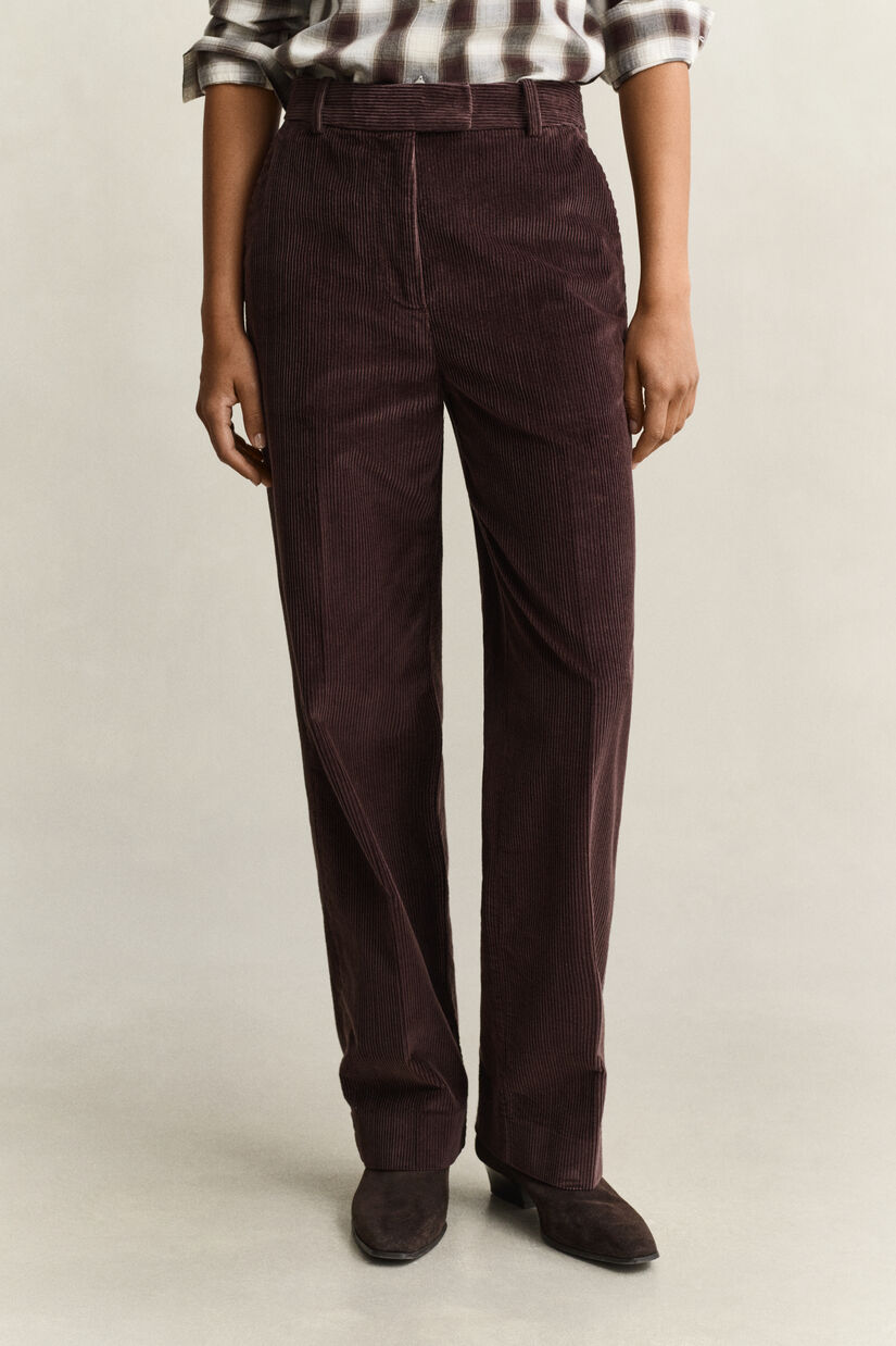 Pantalon habill&eacute; en velours c&ocirc;tel&eacute;