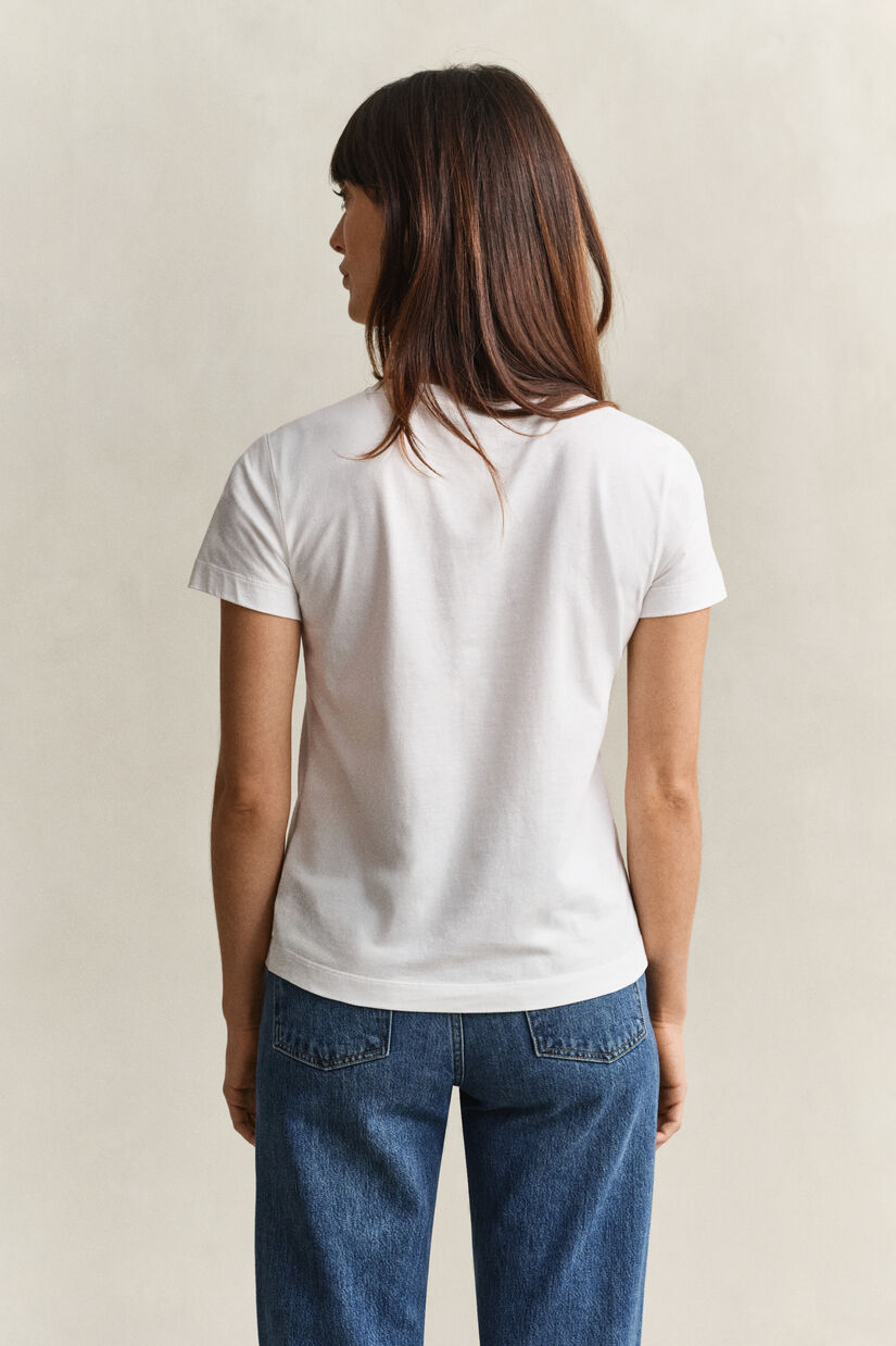 T-shirt avec &eacute;cusson