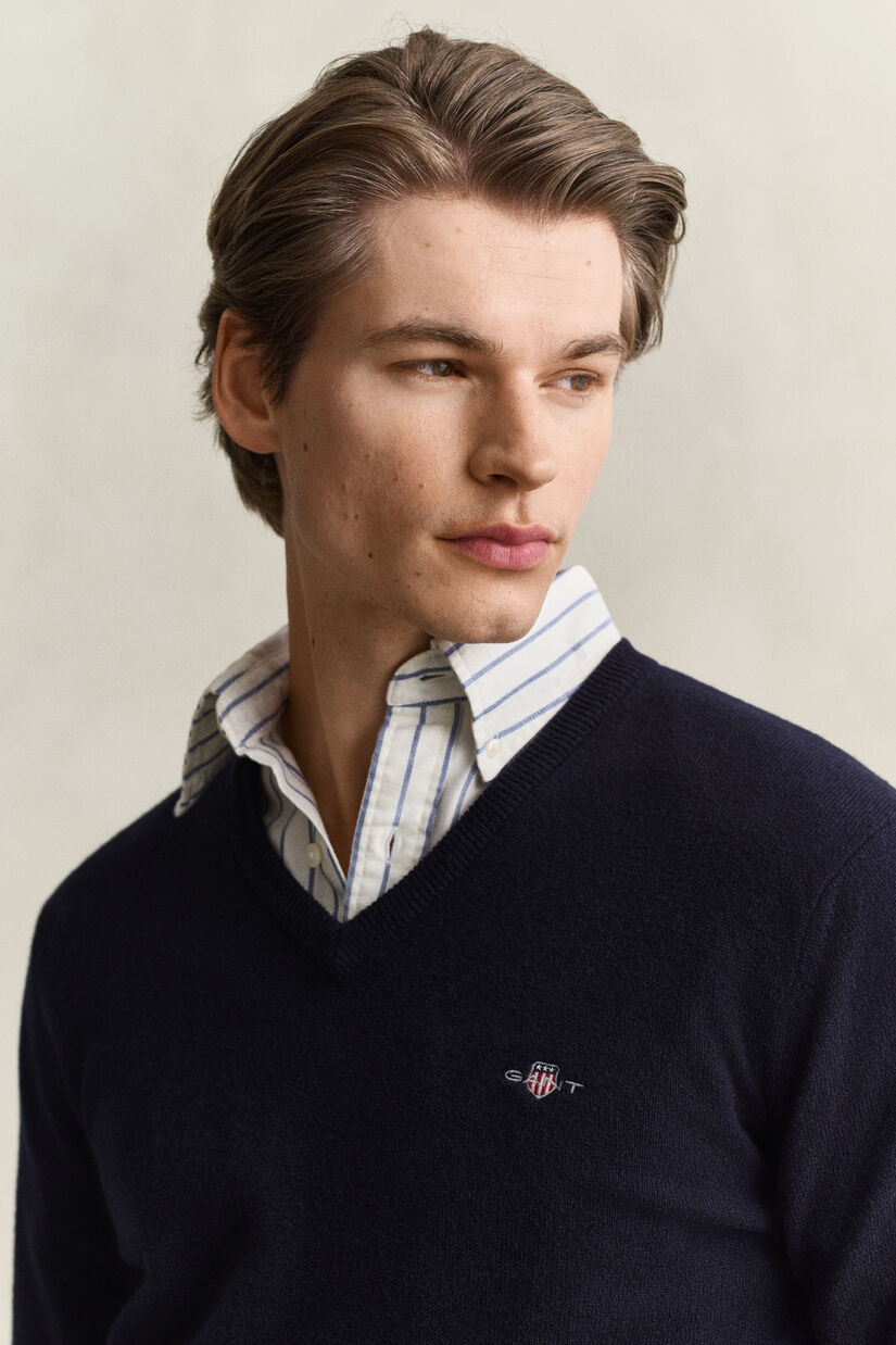 Pull col V en laine d&rsquo;agneau