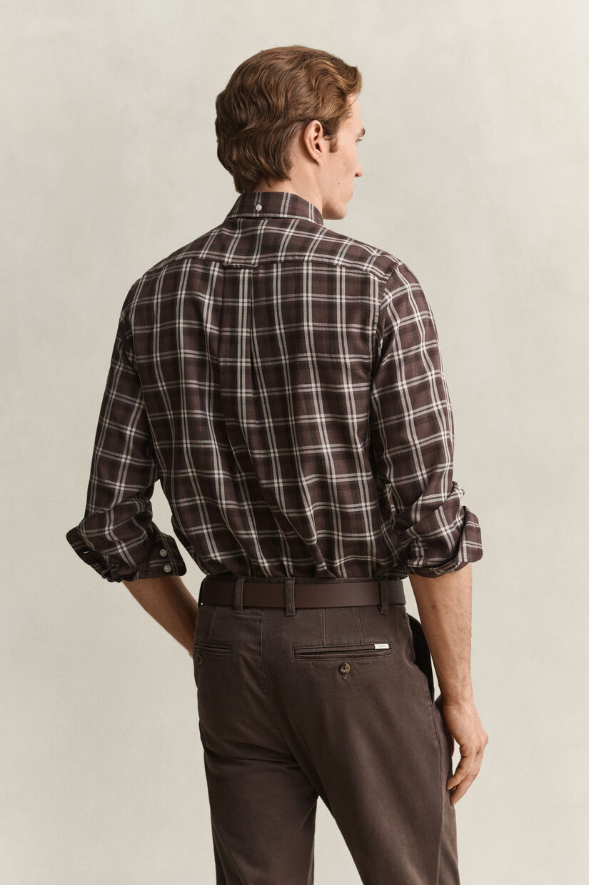 Chemise en serg&eacute; &agrave; carreaux