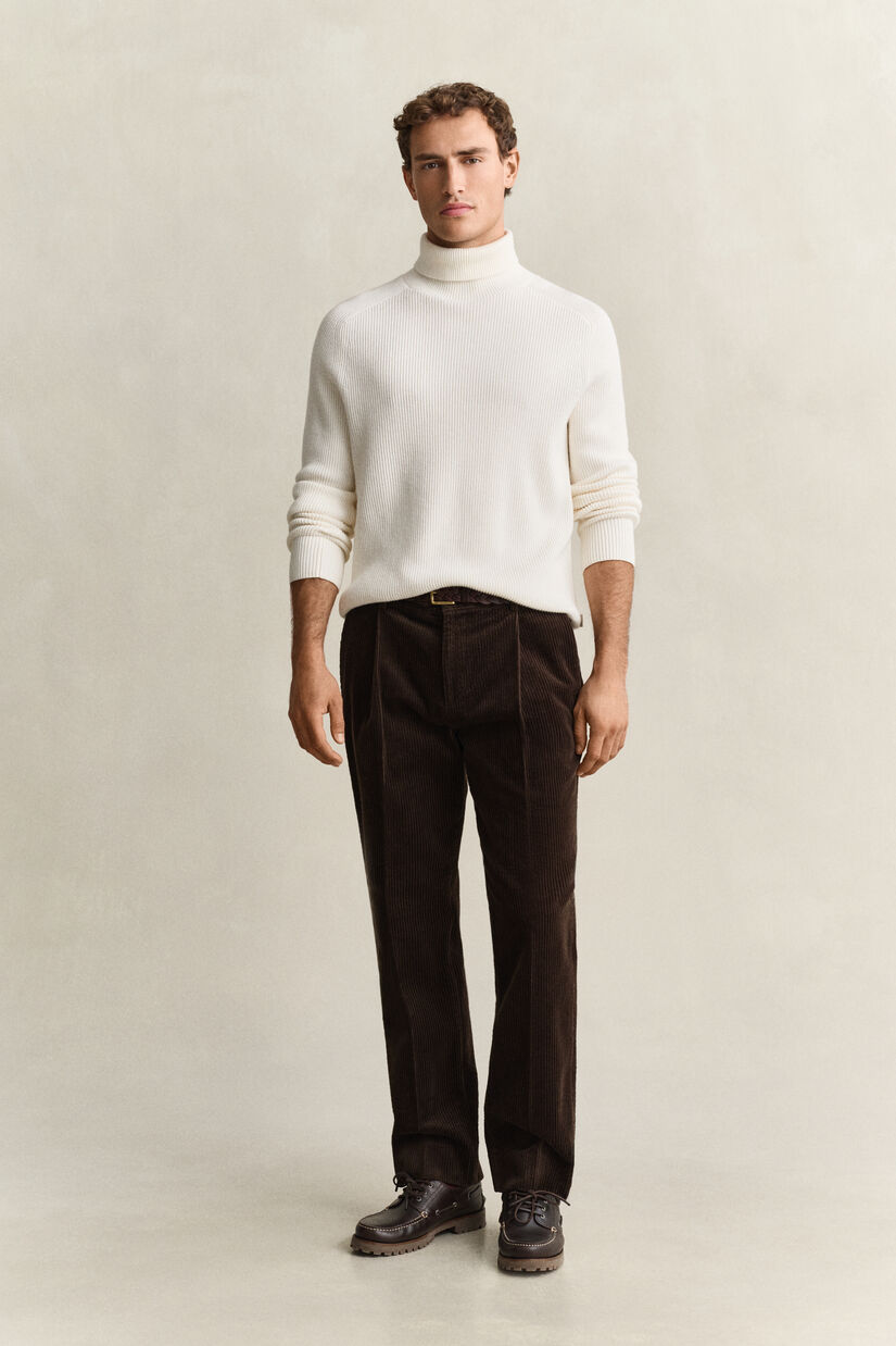 Pantalon de costume en velours c&ocirc;tel&eacute;